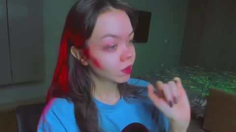 Snapshot of haribo_asmr chatting on 01.27.25 Miss Hari online show from 01.27.25