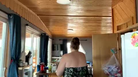 Fiiona online show from 04.12.26