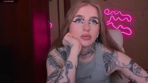 Julia online show from 03.12.25