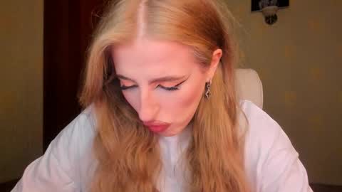 Julia online show from 09.22.25