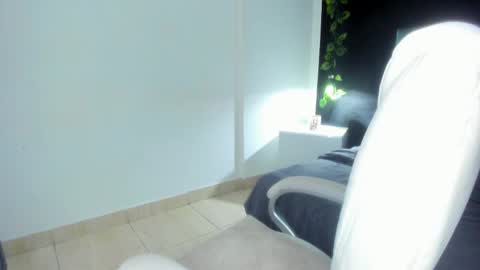 harleyqueen_robbie online show from 02.22.25