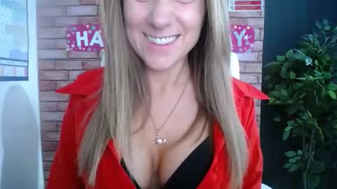 Snapshot of harleyrebz chatting on 10.21.25 harleyrebz online show from 10.21.25