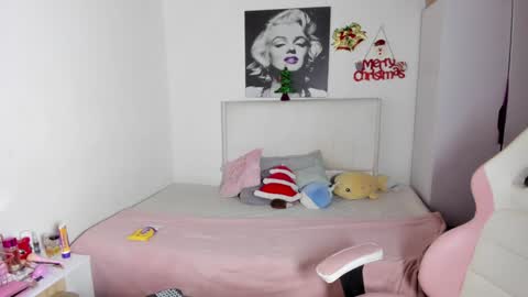 vanessa online show from 01.06.25