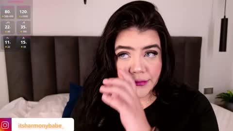 Snapshot of harmonybabe_ chatting on 11.14.25 Harmony online show from 11.14.25