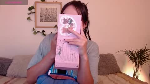 Harmony    Please help me to reach 100 thumbs up online show from 02.06.25