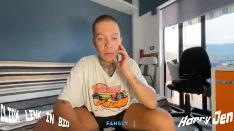 Snapshot of harry_jen chatting on 09.09.25 TAP HERE choise Harry tattoo on chest  Jen curls hair online show from 09.09.25