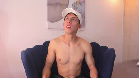   H  K   online show from 09.21.25