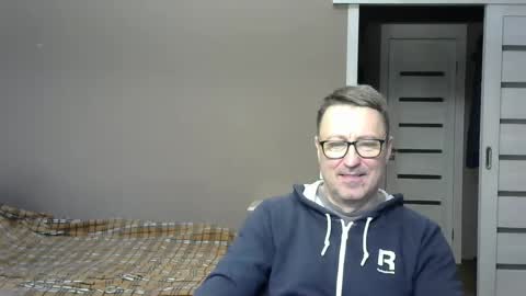 Snapshot of harrysnake chatting on 01.22.25 HarrySnake online show from 01.22.25