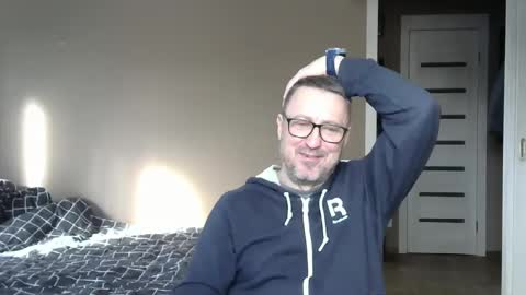 Snapshot of harrysnake chatting on 02.15.25 HarrySnake online show from 02.15.25