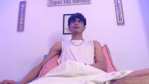 Snapshot of harrythomson1 chatting on 03.04.25 harry thomson online show from 03.04.25