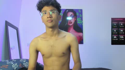 Snapshot of harrytwink18 chatting on 02.24.25 HARRY online show from 02.24.25