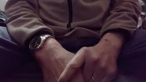 hartl1112 online show from 12.01.25