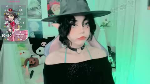 Snapshot of haru_lee chatting on 10.05.25 Haru online show from 10.05.25