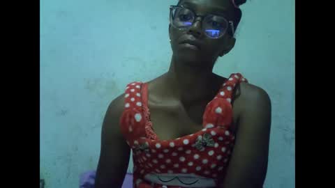 Snapshot of harysette chatting on 04.12.26 harysette online show from 04.12.26