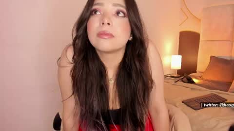 Snapshot of has_gonzalezz chatting on 06.03.26 has_gonzalezz online show from 06.03.26