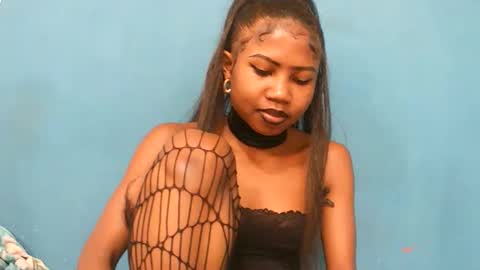 Snapshot of hasleyinah chatting on 06.01.26 hasleyinah online show from 06.01.26