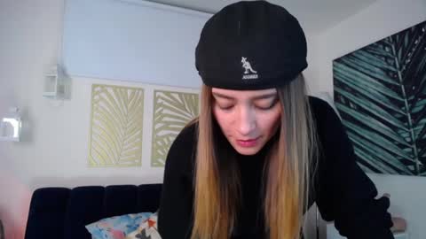 Nicole online show from 01.31.25