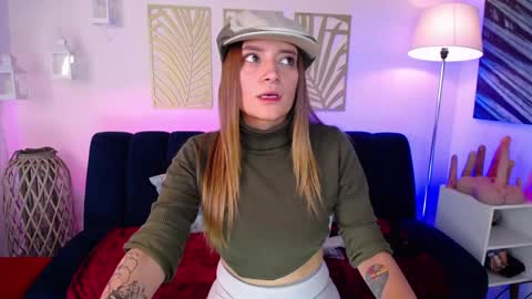 Nicole online show from 02.12.25