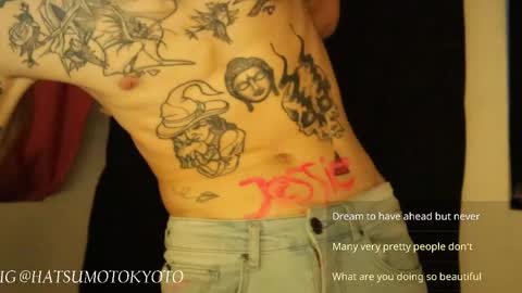 Snapshot of hatsumotokyoto chatting on 02.15.25 More content 2 online show from 02.15.25