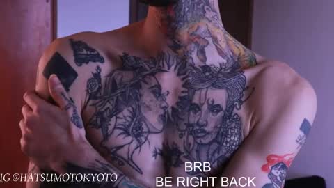 Snapshot of hatsumotokyoto chatting on 03.09.25 More content 2 online show from 03.09.25