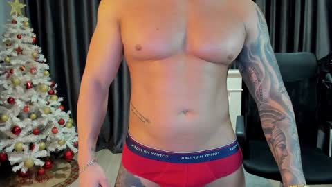 Snapshot of haydenspears chatting on 12.13.24 HaydenSpears online show from 12.13.24