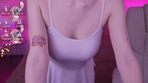 haylaamber online show from 02.04.25