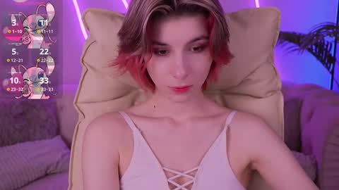 haylaamber online show from 03.04.25