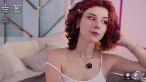 haylaamber online show from 07.16.26