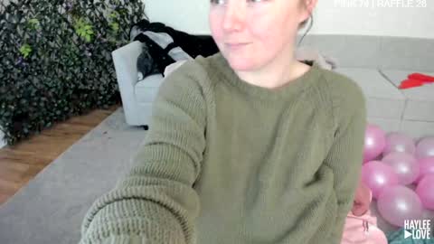 Haylee Love online show from 03.07.26