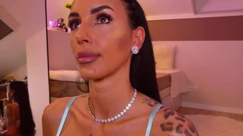 Hayley online show from 02.03.26