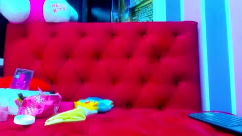 hayley miller online show from 12.01.25