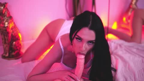 Haylie online show from 02.11.26