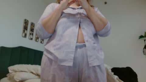 Hazel online show from 02.24.25