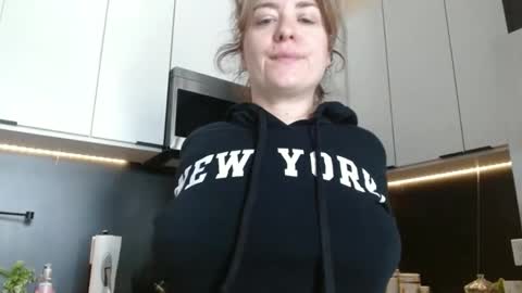 Hazel online show from 05.30.26