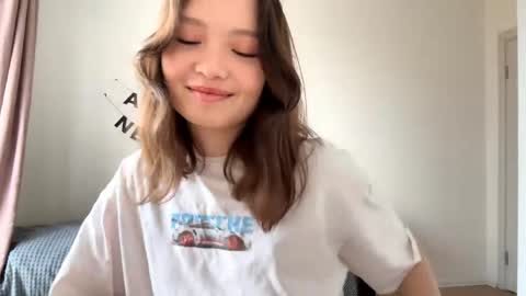 Kira online show from 04.26.26