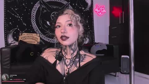 Hazell Witch online show from 02.05.26