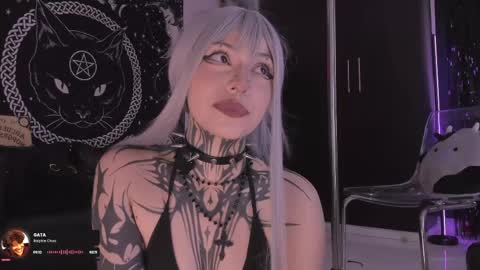 Snapshot of hazellwitch chatting on 05.30.26 Hazell Witch online show from 05.30.26