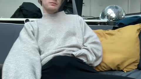 hchappel19 online show from 02.07.26