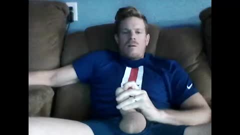 Snapshot of heags83 chatting on 12.15.24 heags83 online show from 12.15.24