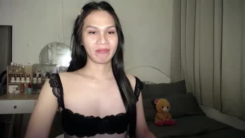 heather_bbyy online show from 10.10.25