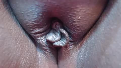 Snapshot of heatherjee chatting on 09.27.25 Heather online show from 09.27.25