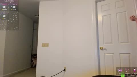 Snapshot of heaveniabb chatting on 12.14.24 Helen online show from 12.14.24