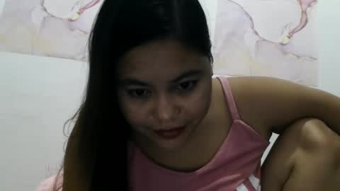 heavenlyeyes69 online show from 12.14.24