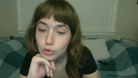 heavenlysiren online show from 04.18.26