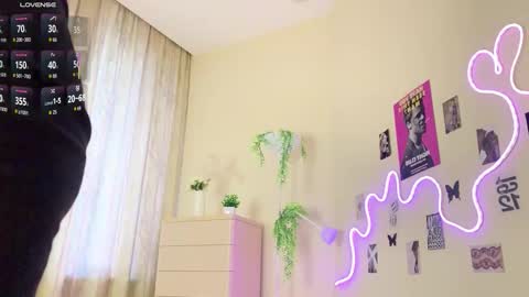 heavenmoth online show from 02.17.26