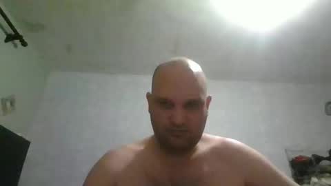 Heavy Rebell online show from 02.28.25