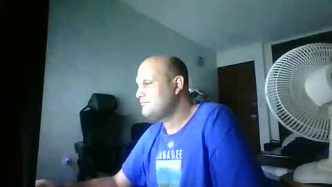 Heavy Rebell online show from 09.15.25