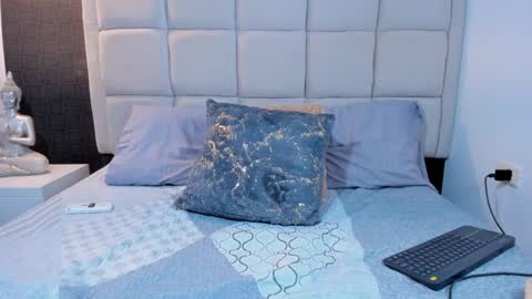 Keira Hecate online show from 01.09.25