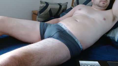 Snapshot of heedtoon chatting on 01.19.25 heedtoon online show from 01.19.25