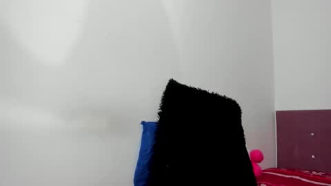 heellboy_ online show from 12.23.25